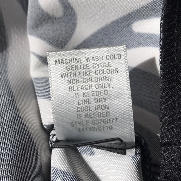 Zebra print Dress - Picture 5 of 6